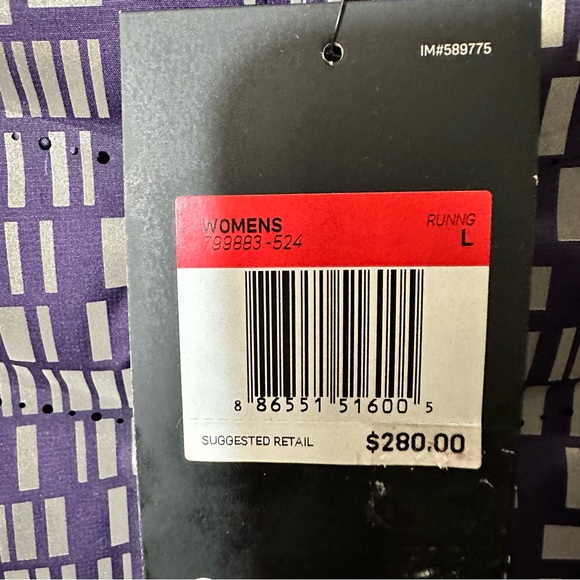 Nike AeroLoft 800 Vest Women’s Size- Large - Picture 6 of 9